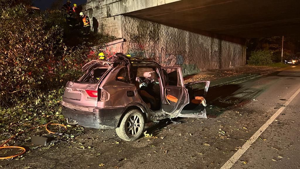 Při srážce kamionu s osobním autem v Ostravě zahynula spolujezdkyně